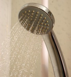 シャワー1