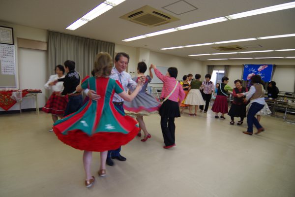 陽気にダンス Sky Wings Sdc ｽｶｲ ｳｨﾝｸﾞｽ ｽｸｴｱﾀﾞﾝｽｸﾗﾌﾞ 神戸市西区